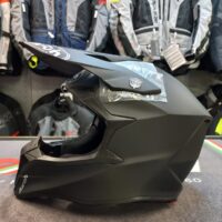 Casco Airoh Wraap Black Matt